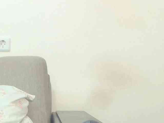 Drakulaura1 webcam