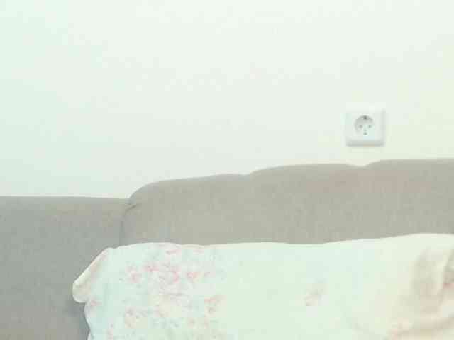 Drakulaura1 webcam