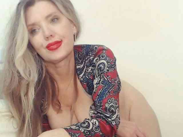 Drakulaura1 webcam