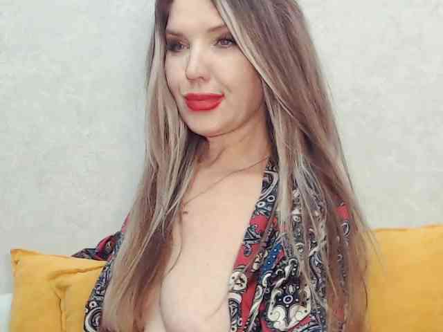 Drakulaura1 webcam