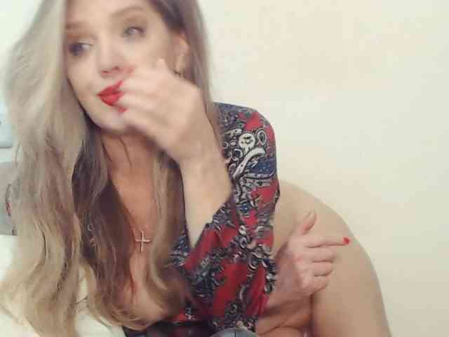 Drakulaura1 webcam
