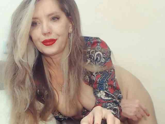 Drakulaura1 webcam