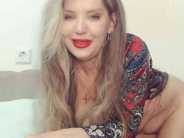 Drakulaura1 webcam