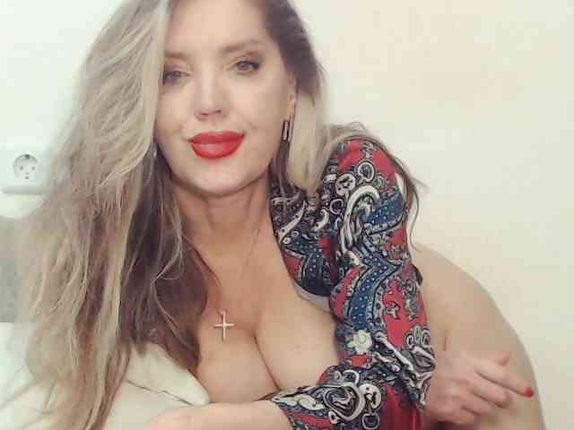 Drakulaura1 webcam