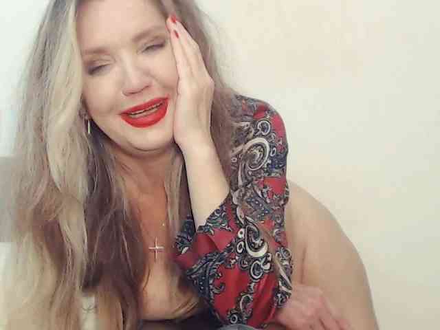 Drakulaura1 webcam