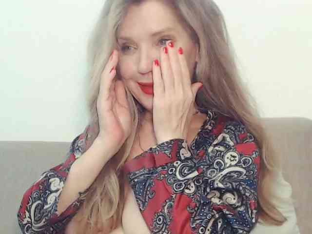 Drakulaura1 webcam