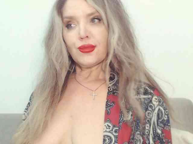 Drakulaura1 webcam