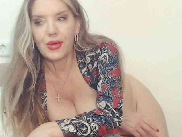 Drakulaura1 webcam
