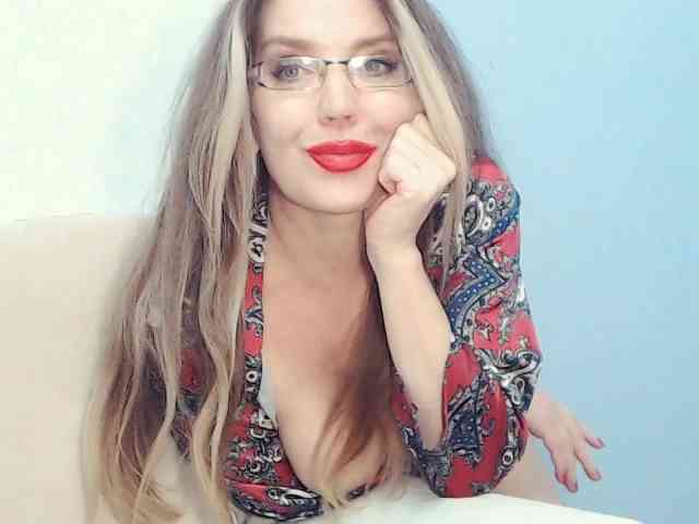 Drakulaura1 webcam