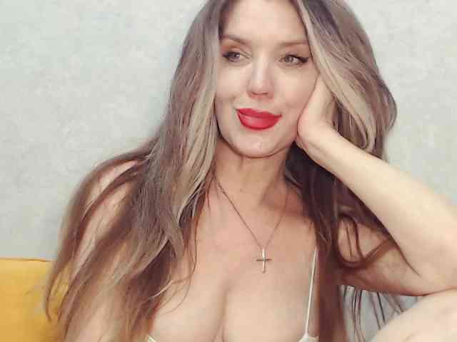 Drakulaura1 webcam