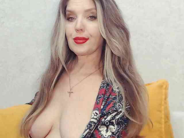 Drakulaura1 webcam