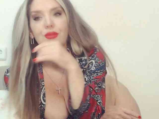 Drakulaura1 webcam