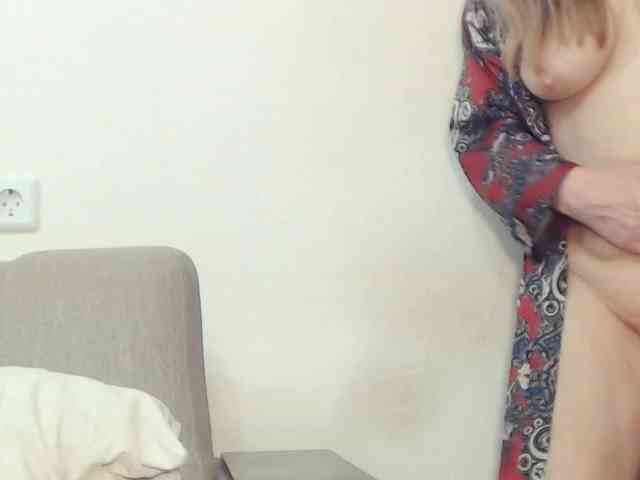 Drakulaura1 Sex Cam Show
