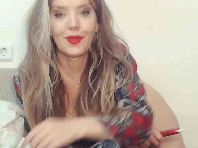 Drakulaura1 webcam