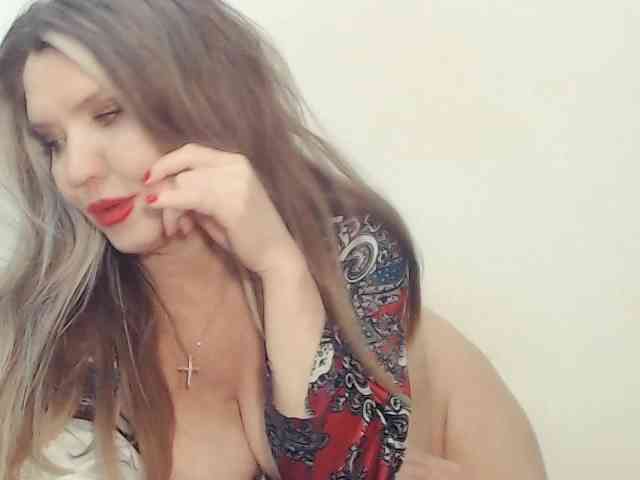 Drakulaura1 webcam