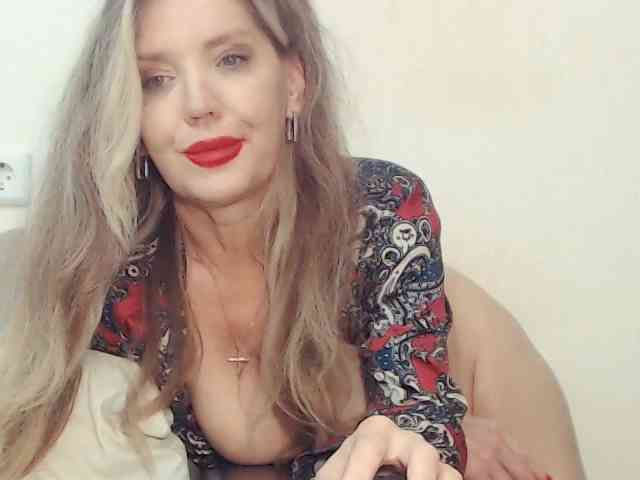 Drakulaura1 webcam