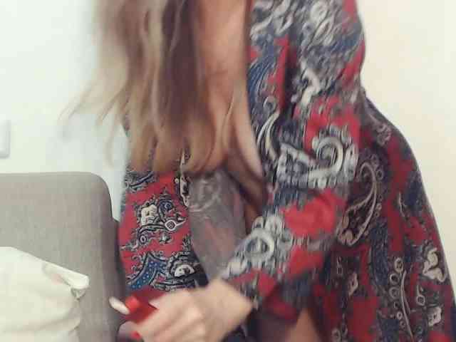 Drakulaura1 webcam