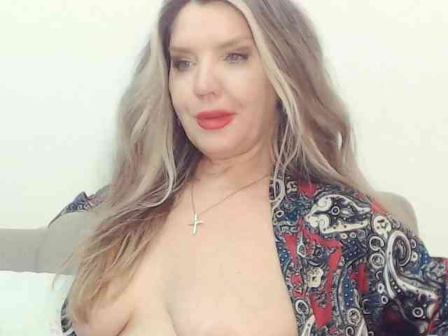 Drakulaura1 webcam