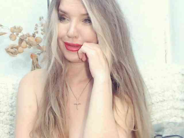 Drakulaura1 webcam