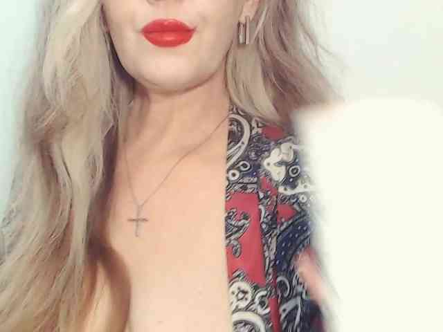 Drakulaura1 webcam