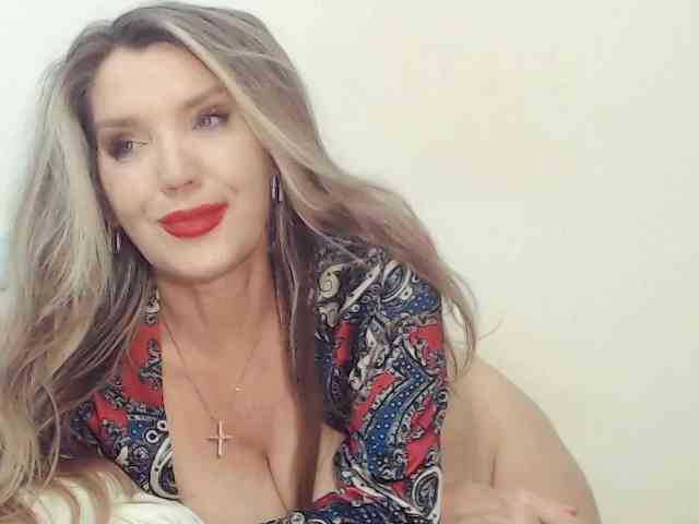 Drakulaura1 webcam