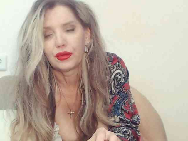 Drakulaura1 webcam