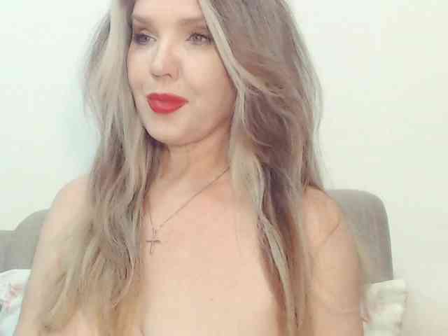 Drakulaura1 webcam