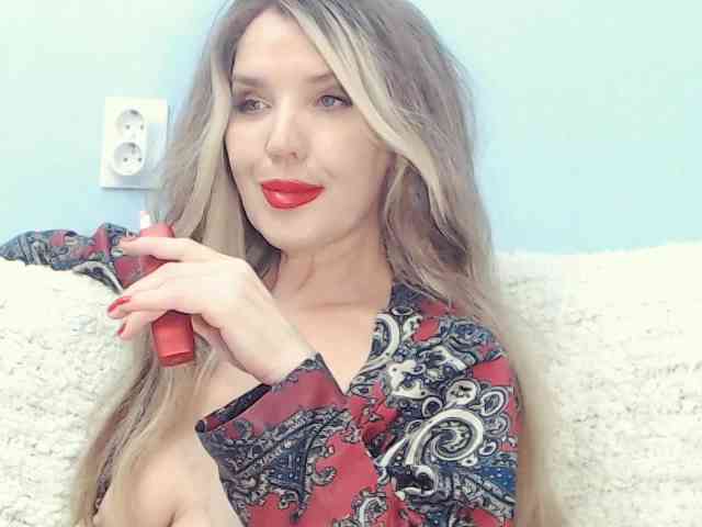 Drakulaura1 webcam