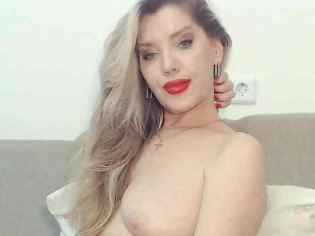 Drakulaura1 webcam