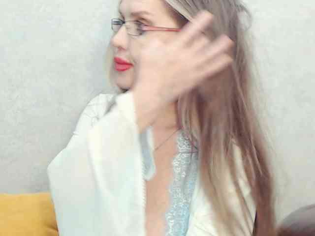 Drakulaura1 webcam
