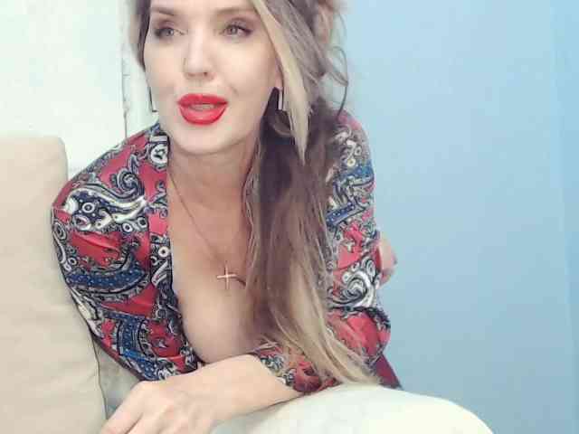 Drakulaura1 webcam