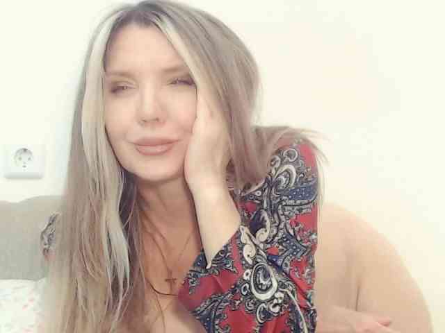 Drakulaura1 webcam