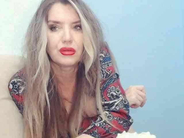 Drakulaura1 webcam