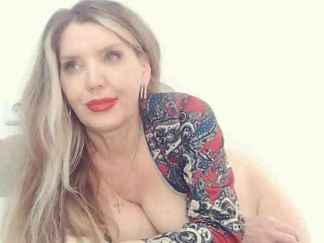 Drakulaura1 webcam