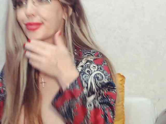 Drakulaura1 webcam