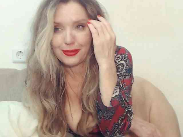 Drakulaura1 webcam