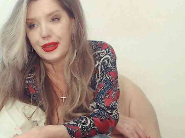 Drakulaura1 webcam