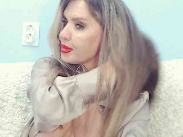 Drakulaura1 webcam