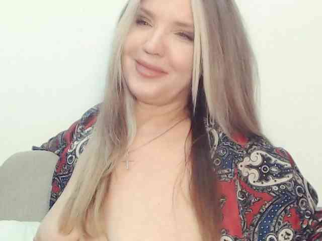 Drakulaura1 webcam