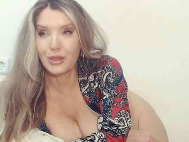 cam to cam adult Drakulaura1