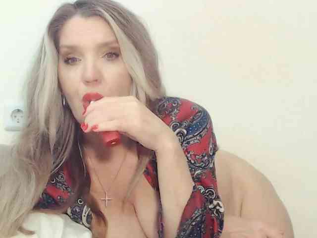 Drakulaura1 webcam