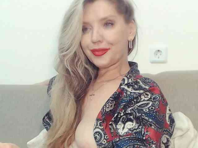 Drakulaura1 webcam
