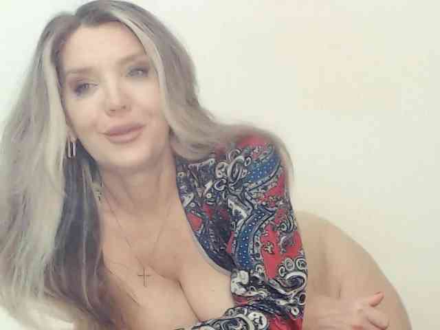 Drakulaura1 webcam