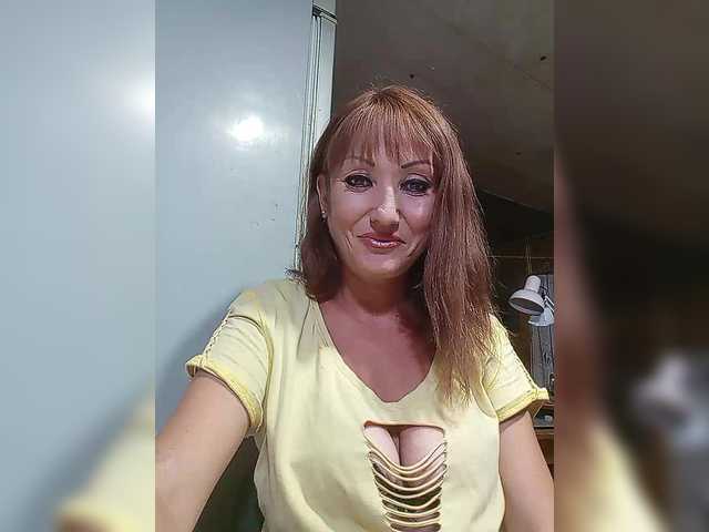 YouGirlXXX live cam