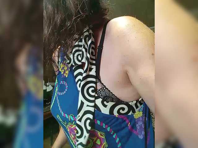 YouGirlXXX live cam on BongaCams