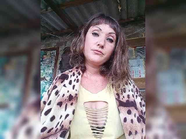 YouGirlXXX Live Webcam on BongaCams