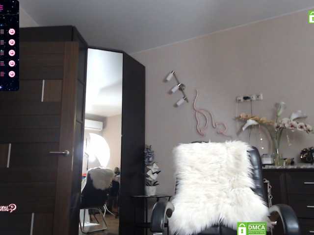 anabell444, en directo ahora en BongaCams