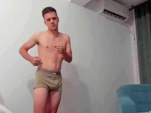 Young_Squad webcam