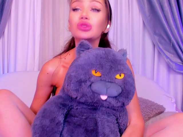 SweetDabassa's BongaCams show and profile