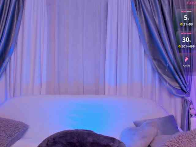 Pure_Love webcam